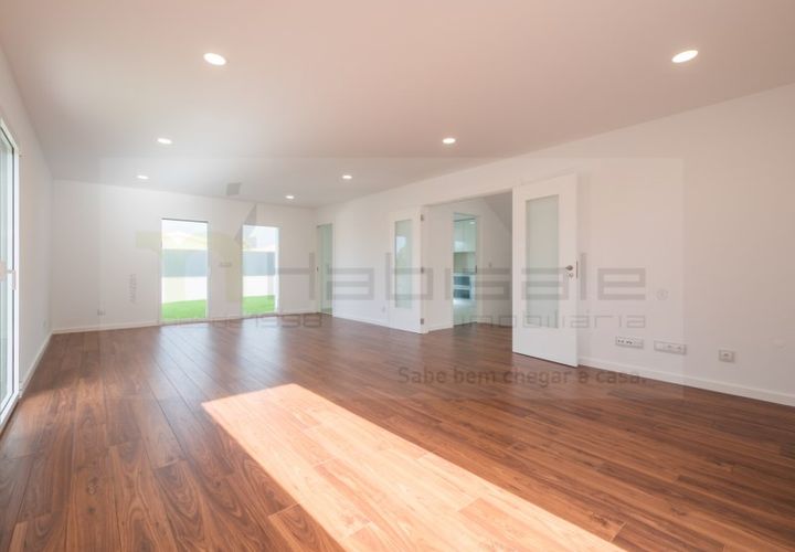 Villa i Cascais, Lisbon, Cascais - € 1.250.000 | Ref: P4612 (2) - foto 1