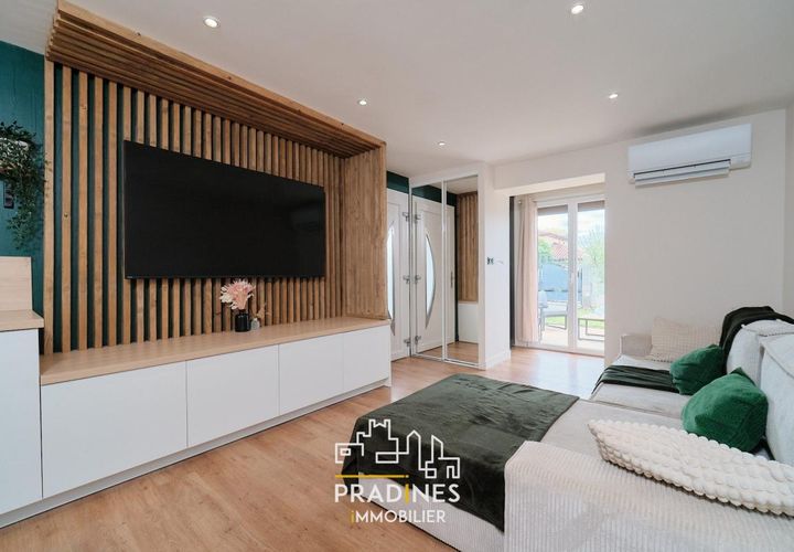 Villa i Saint-Pierre-de-Chandieu, Rhone, Saint-Pierre-de-Chandieu - € 299.000 | Ref: VM477-PRADINESIMMO69_N - foto 1