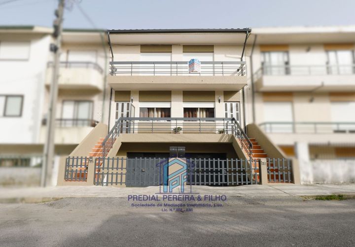 Byhus i Maia, Porto, Maia - € 389.500 | Ref: AM0510 - foto 1