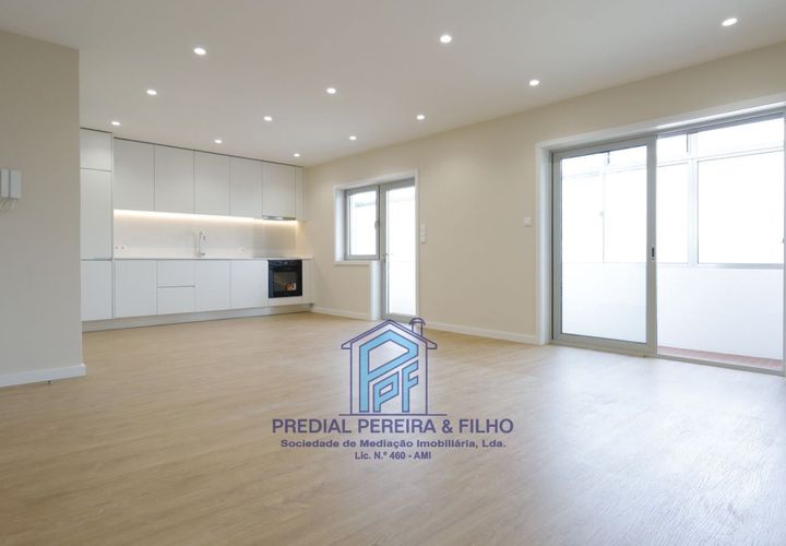 Stadthaus in Maia, Porto, Maia - € 389.500 | Ref: AM0510 - Foto 1