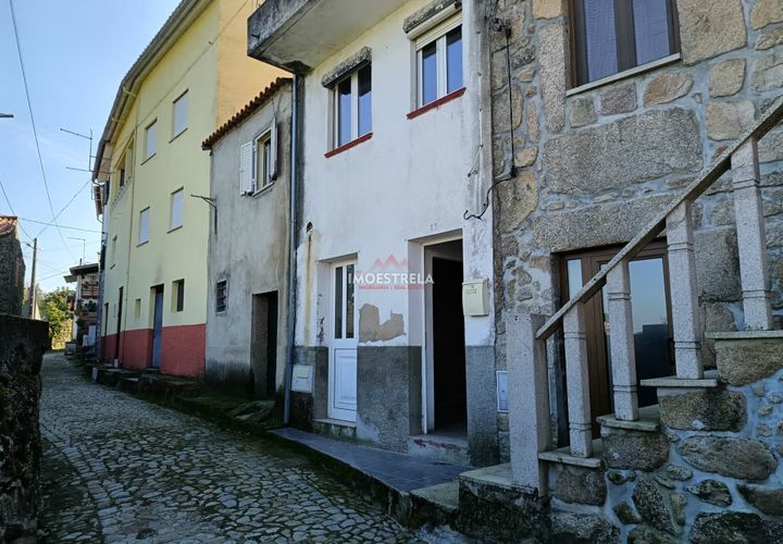 Landejendom i Seia, Guarda, Seia - € 77.000 | Ref: 26007 - foto 1