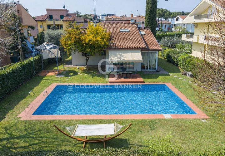 Villa a Coriano, Rimini, Coriano - € 790.000 | Ref: CBI099-1528-520842 - foto 1