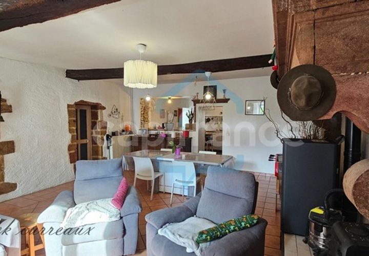 Villa a Sampans, Jura, Sampans - € 155.000 | Ref: 340932349285 - foto 1