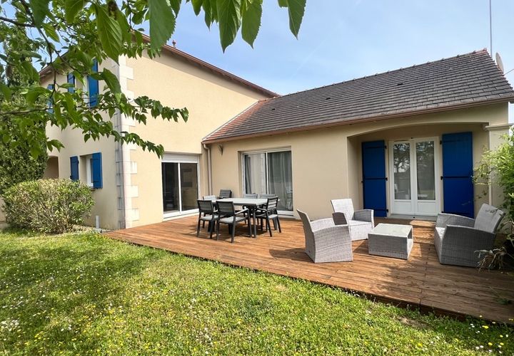 Villa a Chatellerault, Vienne, Chatellerault - € 297.000 | Ref: 340932136066 - foto 1