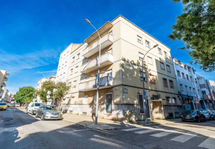 Lejlighed i Amadora, Lisbon, Amadora - € 480.000 | Ref: 001.054.153 - foto 1