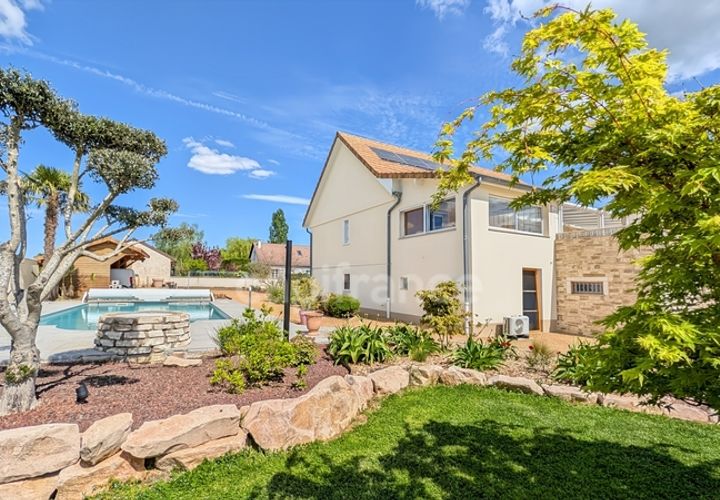 Villa a Givry, Saone-et-Loire, Givry - € 442.000 | Ref: 340936264324 - foto 1