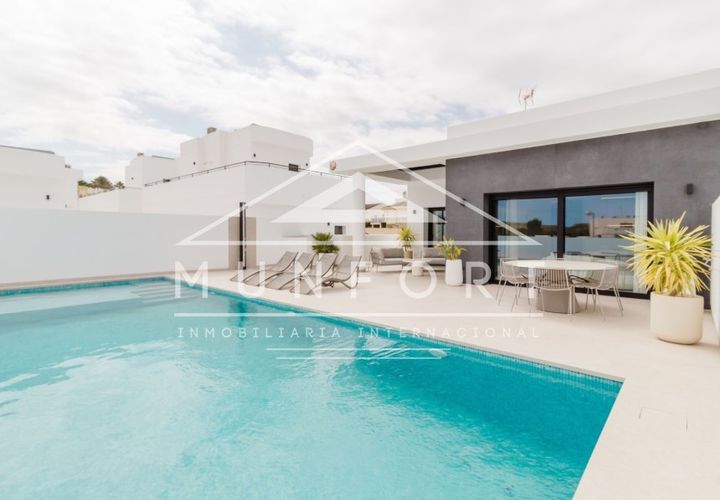 Villa i Rojales, Alicante, Rojales - € 810.750 | Ref: AC003-N-D - foto 1