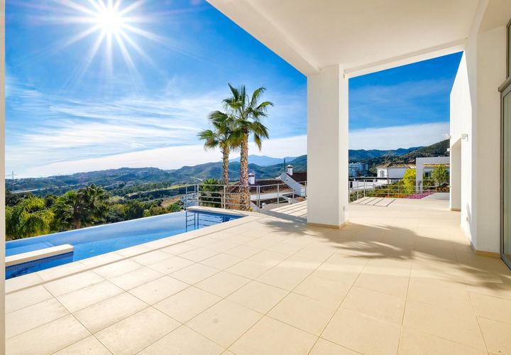 Villa i Benahavis, Malaga, Benahavis - € 2.200.000 | Ref: CRLA001V4 - foto 1