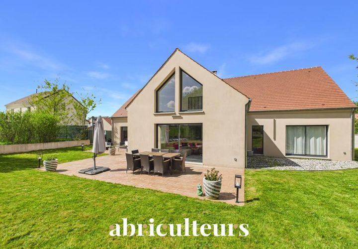 Villa a Vaugrigneuse, Essonne, Vaugrigneuse - € 829.000 | Ref: AHVM270420291640 - foto 1