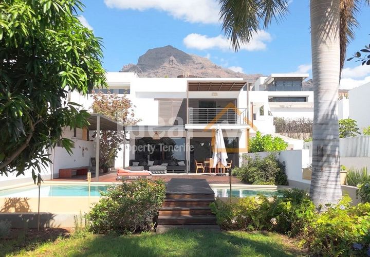 Villa a Torviscas, Tenerife, Torviscas - € 2.730.000 | Ref: 974-V4-N - foto 1