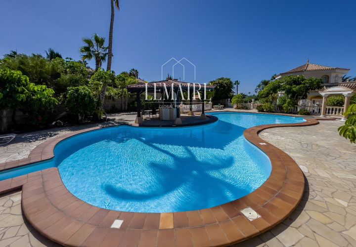 Villa i Adeje, Tenerife, Adeje - € 3 050 000 | Ref: 1058 - foto 1