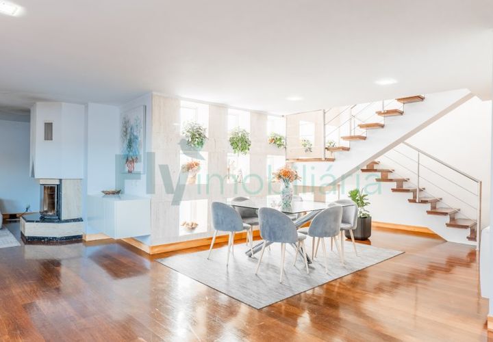 Villa i Guimaraes, Braga, Guimaraes - € 550.000 | Ref: F2601.111 - foto 1