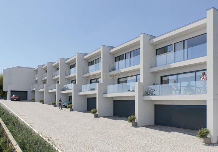 Villa i Gondomar, Porto, Gondomar - € 590.000 | Ref: C0272-02696 - foto 1
