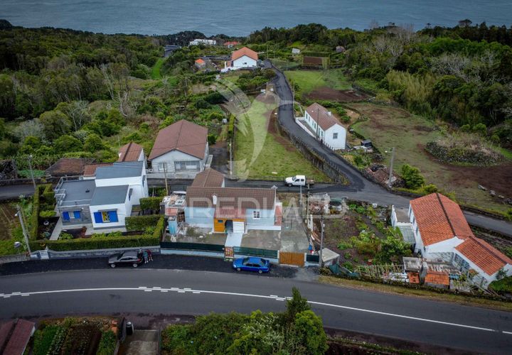 Byhus i Lajes do Pico, Pico, Lajes do Pico - € 220.000 | Ref: 059926 - foto 1