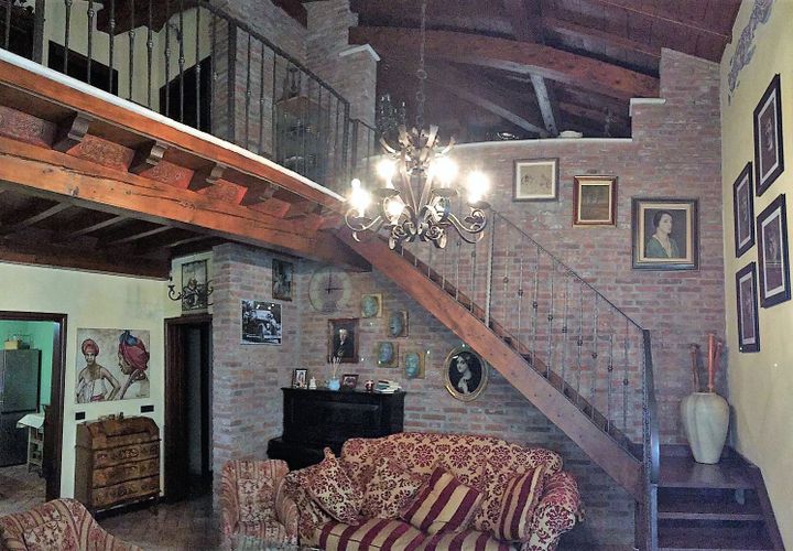 Villa a Mantua, Mantua, Mantua - € 370.000 | Ref: 564 - foto 1