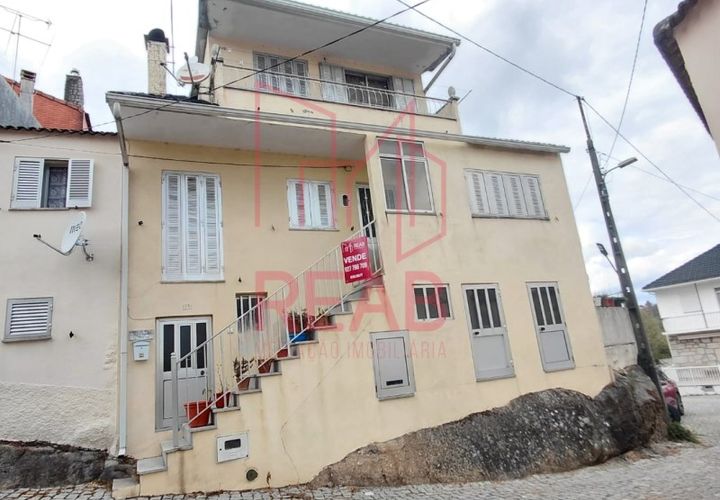 Villa i Aguiar da Beira, Guarda, Aguiar da Beira - € 70.000 | Ref: 276/ 2026 - foto 1