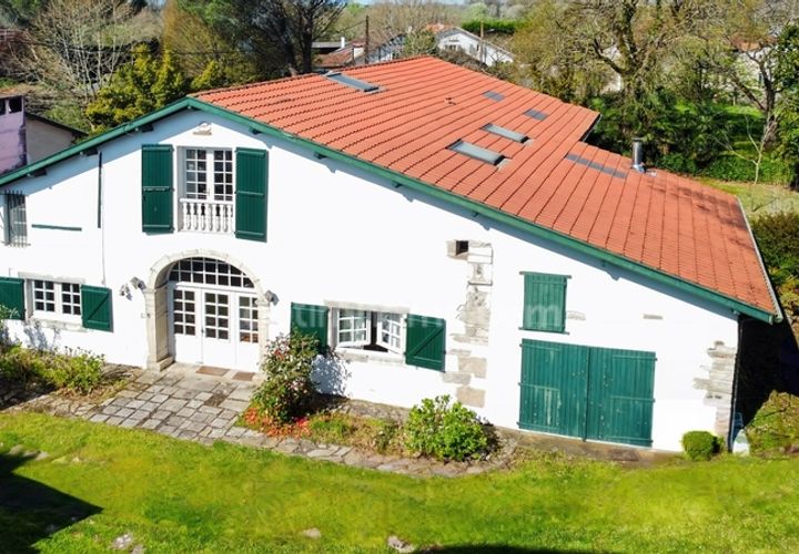Villa i Bidache, Pyrenees-Atlantiques, Bidache - € 456.000 | Ref: 830034381502 - foto 1