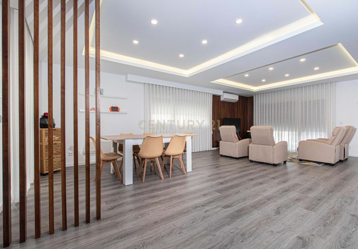 Villa i Seixal, Setubal, Seixal - € 520.000 | Ref: C0483-01837 - foto 1