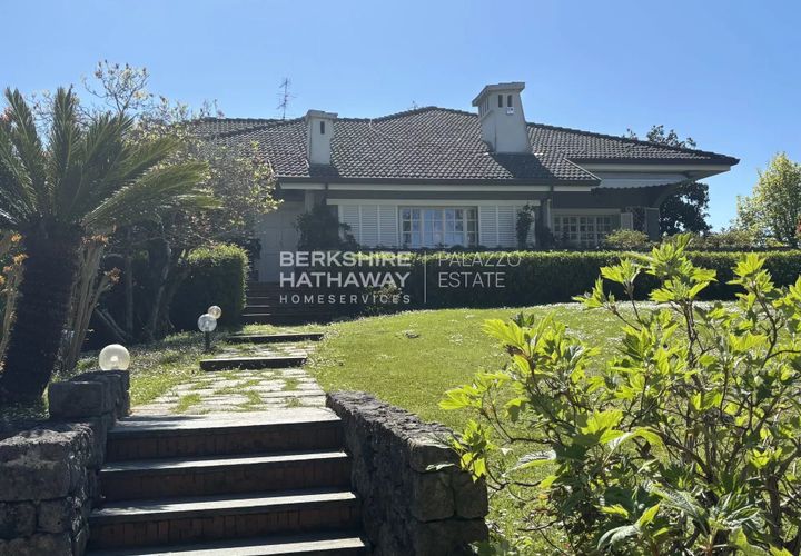 Villa i Pietrasanta, Lucca, Pietrasanta - € 2.050.000 | Ref: ito3114 - foto 1