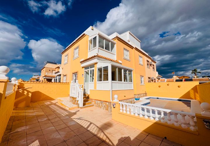Rækkehus i Ciudad Quesada, Alicante, Ciudad Quesada - € 265.000 | Ref: 320 - foto 1