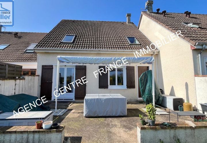 Villa in Bourges, Cher, Bourges - € 176.800 | Ref: 030011907 - foto 1