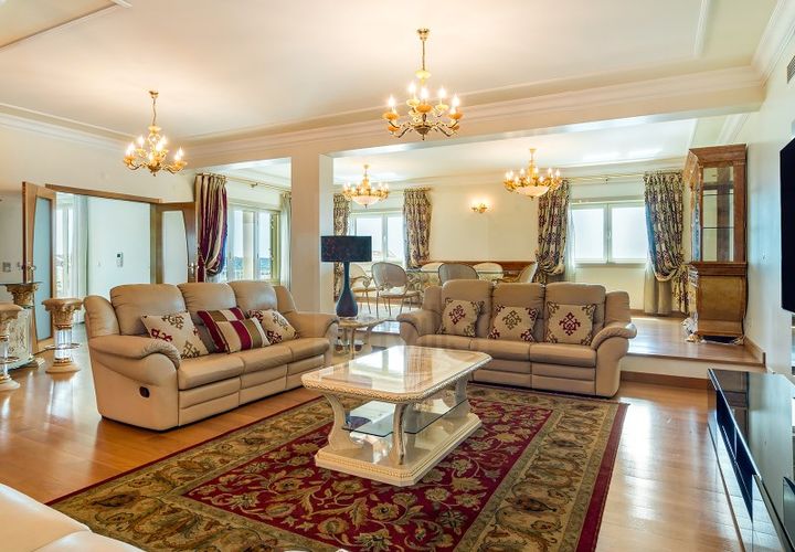 Villa i Amadora, Lisbon, Amadora - € 1.799.000 | Ref: SAV16349 - foto 1