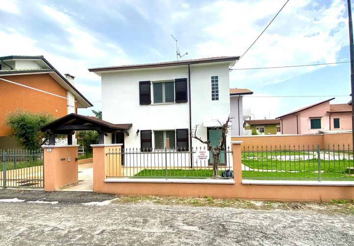 Villa a Gatteo, Forli-Cesena, Gatteo - € 280.000 | Ref: 2996 - foto 1