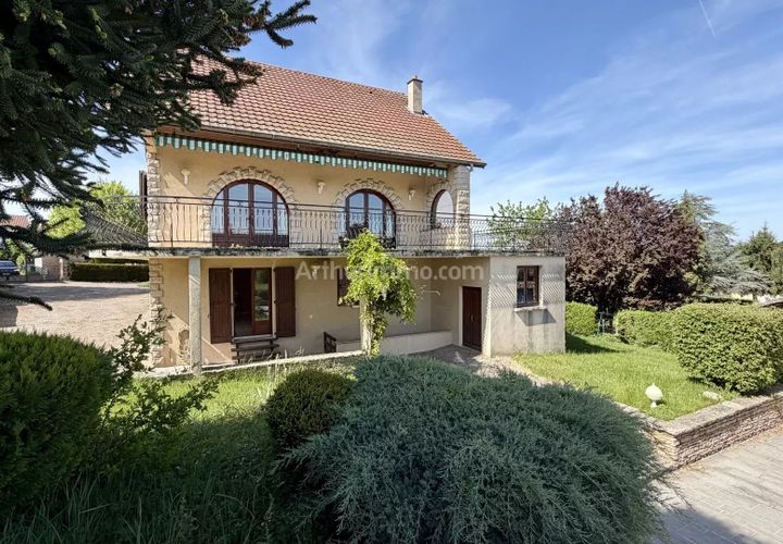 Villa i Dolomieu, Isere, Dolomieu - € 398.000 | Ref: 7278 - foto 1