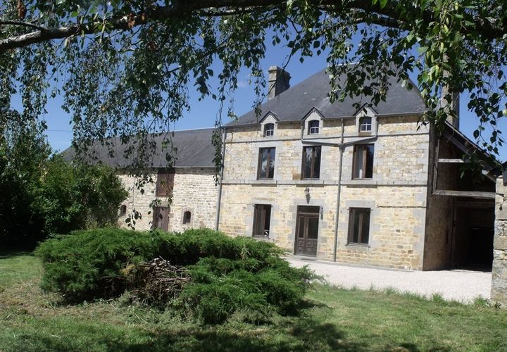 Villa i Mayenne, Mayenne, Mayenne - € 259.800 | Ref: mais11417028 - foto 1