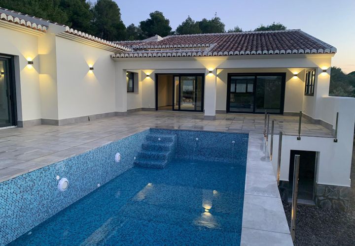Villa en Javea, Alicante, Javea - € 1.190.000 | Ref: LUX5977 - photo 1