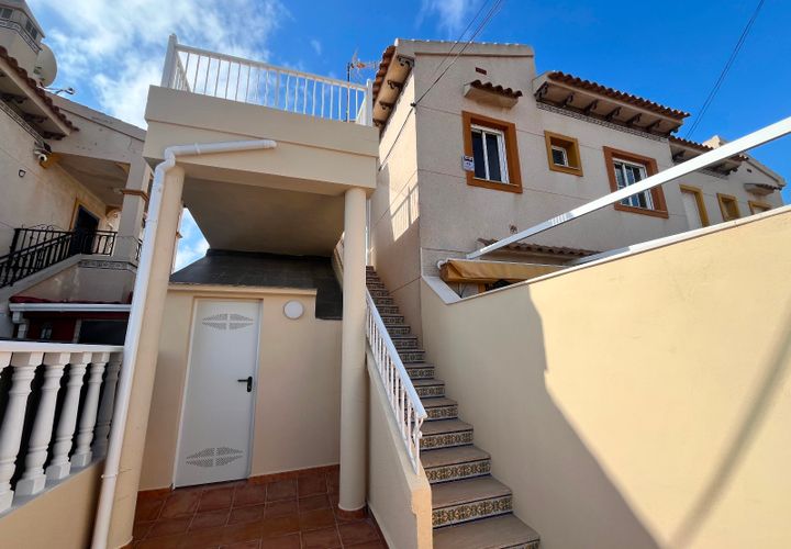 Lejlighed i Playa Flamenca, Alicante, Playa Flamenca - € 169.000 | Ref: R11950D - foto 1