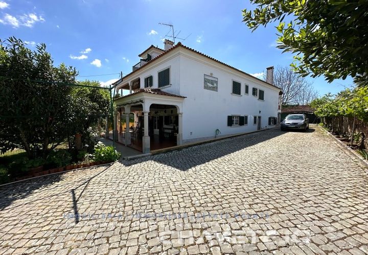 Villa a Serra, Santarem, Serra - € 575.000 | Ref: 523/26 - foto 1