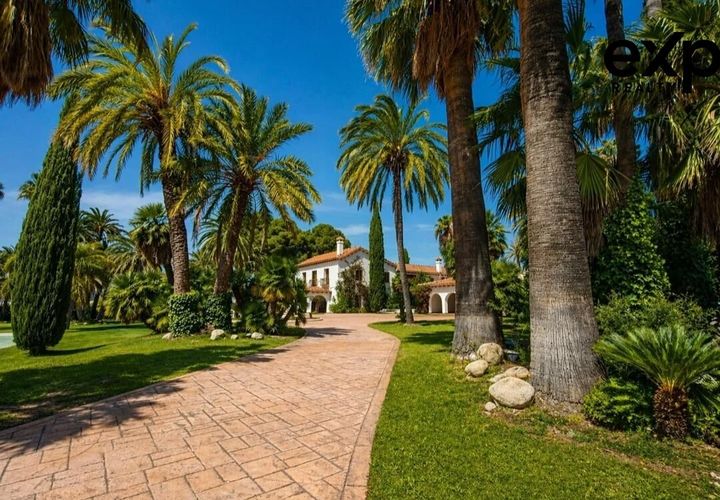 Villa a Novelda, Alicante, Novelda - € 6.000.000 | Ref: EXP14188/8930 - foto 1