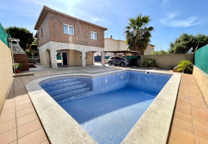 Villa i El Vendrell, Tarragona, El Vendrell - € 419.000 | Ref: EXP14181/8930 - foto 1