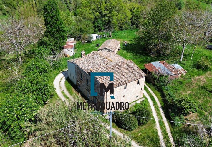 Landejendom i Rotella, Ascoli Piceno, Rotella - € 300.000 | Ref: 227 - foto 1