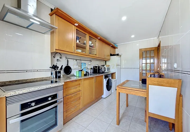 Lejlighed i Seixal, Setubal, Seixal - € 300.000 | Ref: C0191-01605 - foto 1