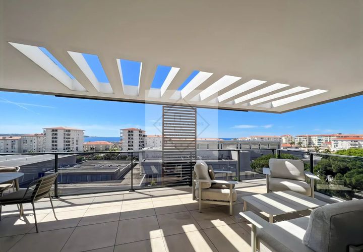 Lejlighed i Antibes, Alpes-Maritimes, Antibes - € 860.000 | Ref: 86717871 - foto 1