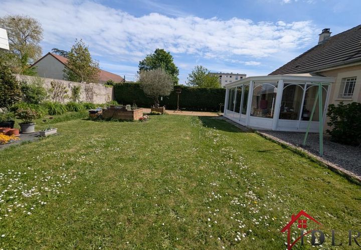 Villa i Dijon, Cote-d'Or, Dijon - € 297.000 | Ref: 11_6553 - foto 1