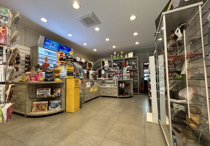 Erhvervsejendom i Florence, Florence, Florence - € 170.000 | Ref: 81 - foto 1