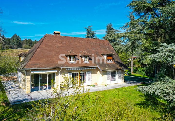 Landejendom i Givry, Saone-et-Loire, Givry - € 680.000 | Ref: 70653AH - foto 1