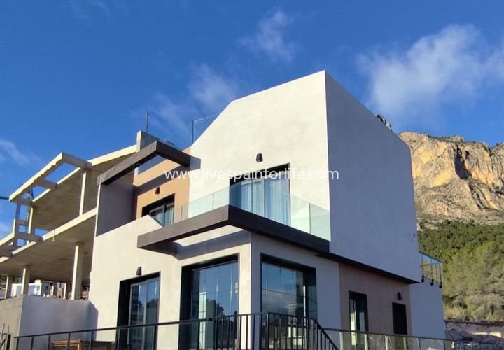 Villa a Polop, Alicante, Polop - € 505.280 | Ref: 41967 - foto 1