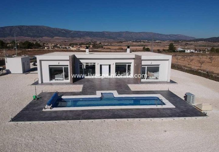 Villa a Pinoso, Alicante, Pinoso - € 398.000 | Ref: 50437 - foto 1