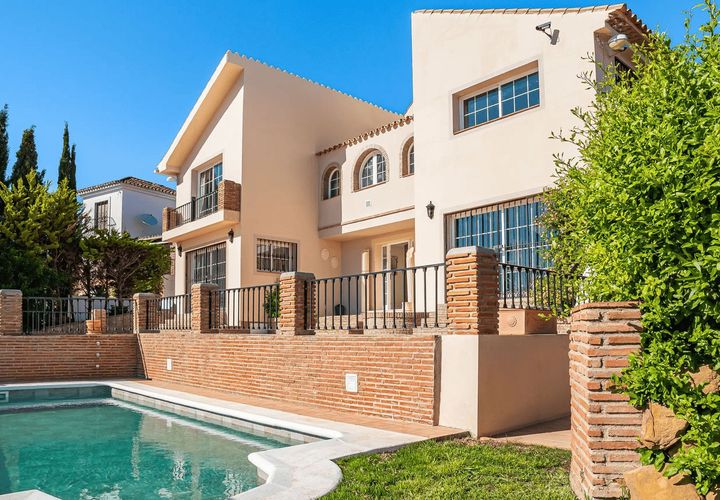 Villa a Estepona, Malaga, Estepona - € 1.500.000 | Ref: R5368822 - foto 1