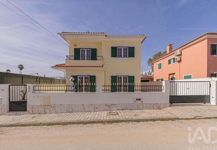 Byhus i Barreiro, Setubal, Barreiro - € 632.900 | Ref: 873942 - foto 1