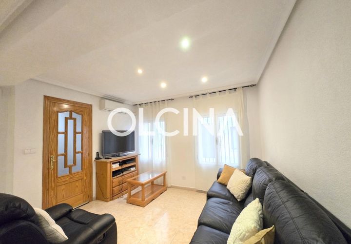 Villa a Onil, Alicante, Onil - € 162.000 | Ref: 636/6818 - foto 1