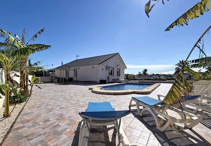Villa i Los Balcones, Alicante, Los Balcones - € 595.000 | Ref: 0076-00767 - foto 1