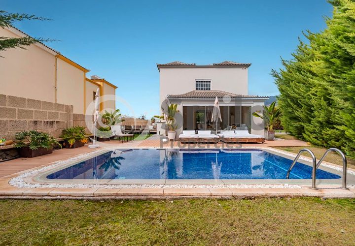 Villa i Adeje, Tenerife, Adeje - € 1.599.000 | Ref: 6468 - foto 1