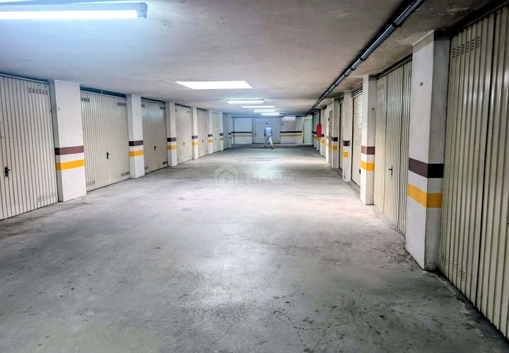 Garaje en Camarate, Lisbon, Camarate - € 64.990 | Ref: 20260429-1 - photo 1