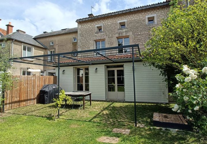 Villa a Poitiers, Vienne, Poitiers - € 436.000 | Ref: 9192AB - foto 1