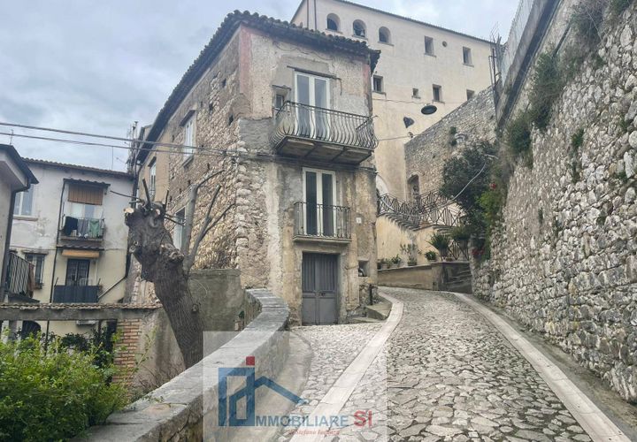 Villa i Montesarchio, Benevento, Montesarchio - € 49.000 | Ref: SI224 - foto 1